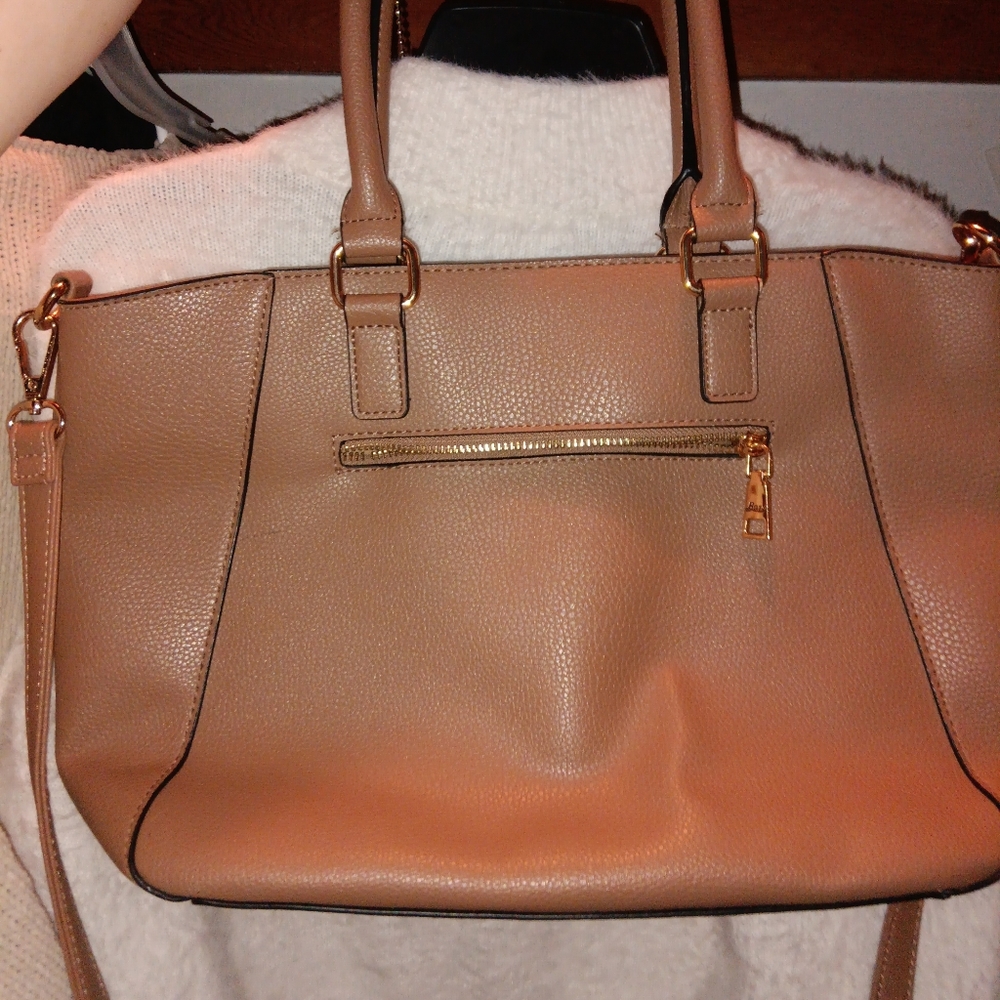 Crossbody/ shoulder purse